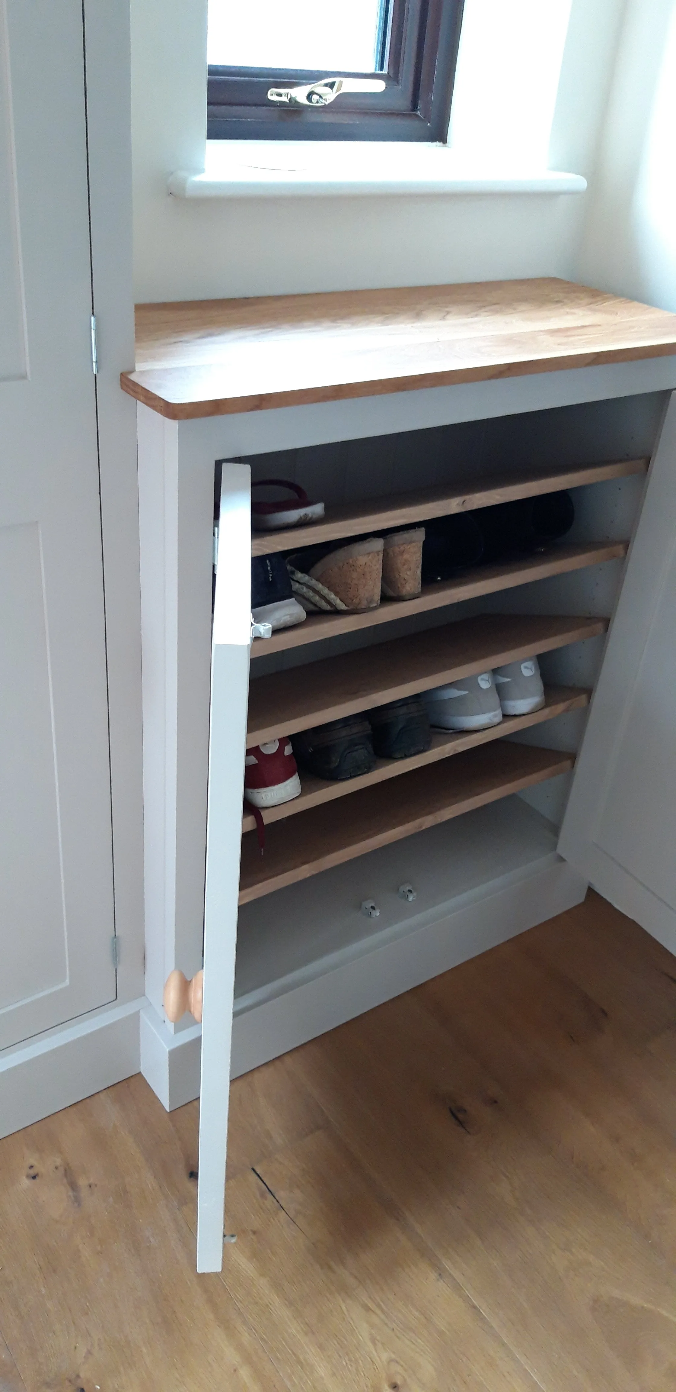 **4 Door Combination Coat and Shoe Storage Cupboard