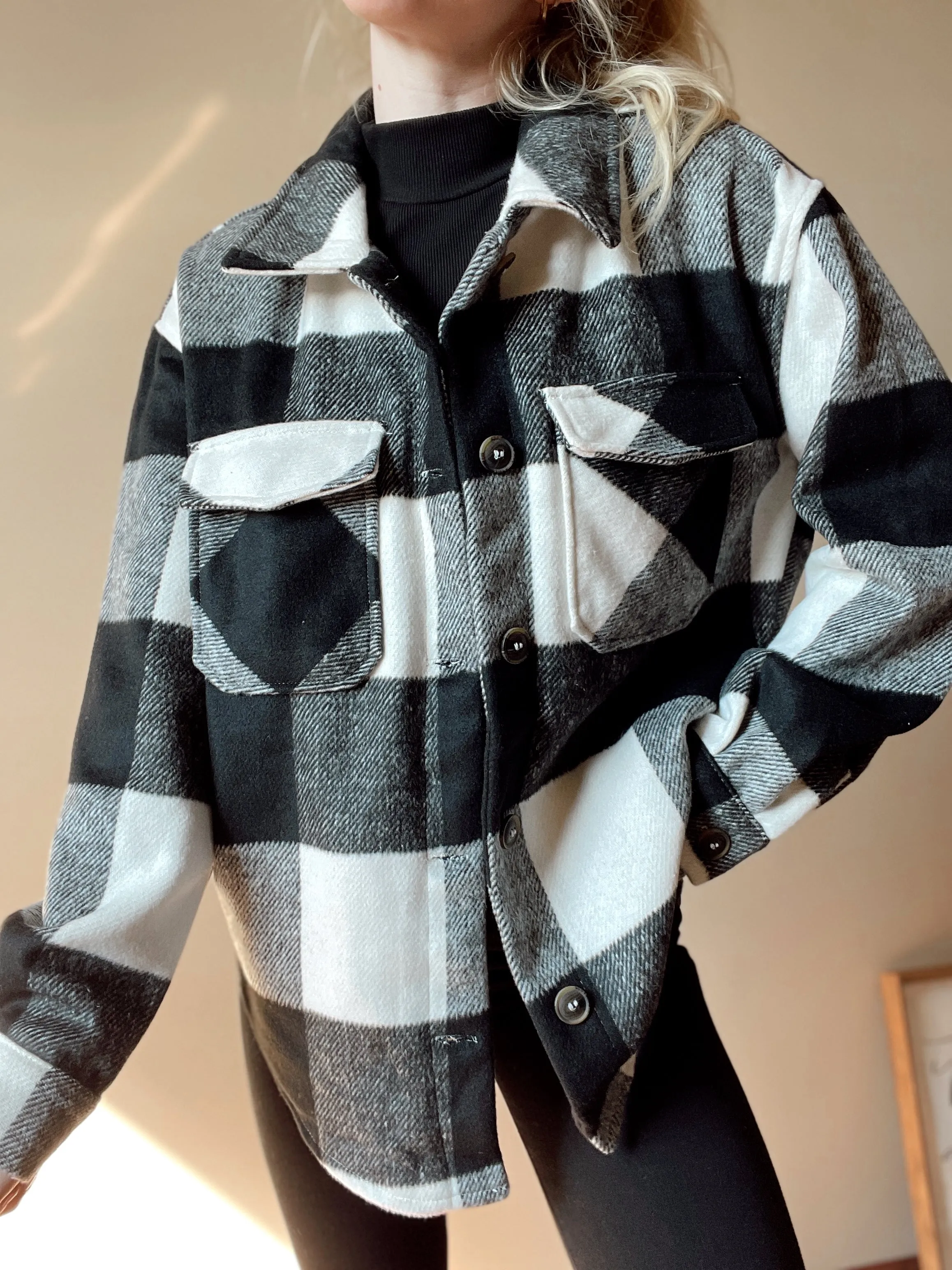 Black   White Plaid Flannel Button Down Jacket