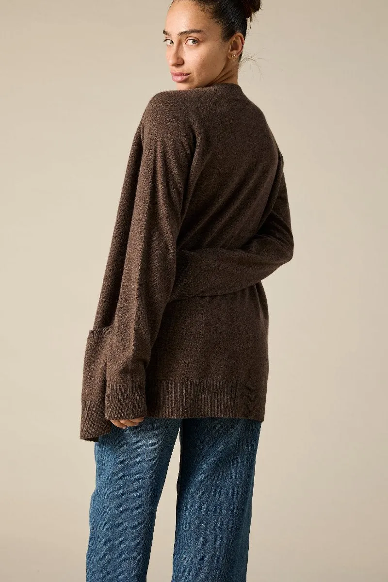 Cashmere tiny t in Woodland Brown