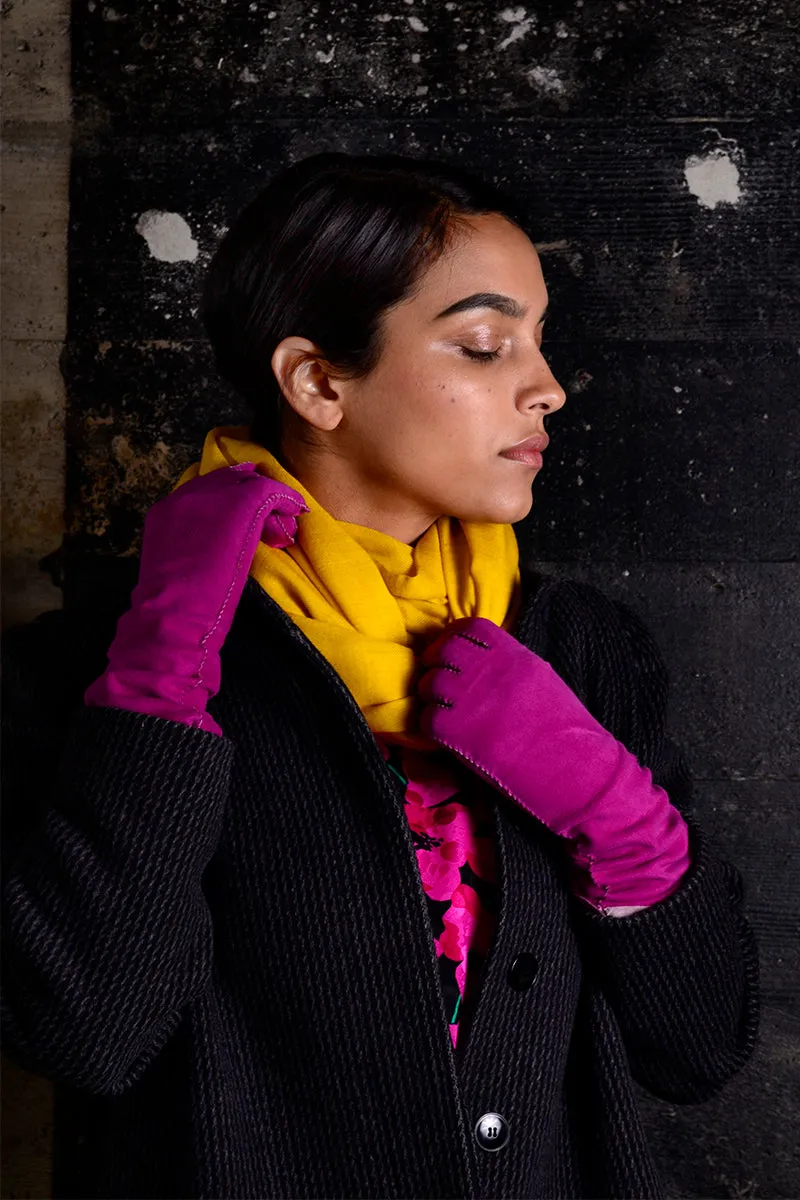 Hot Pink Suede Vintage Ladies Gloves