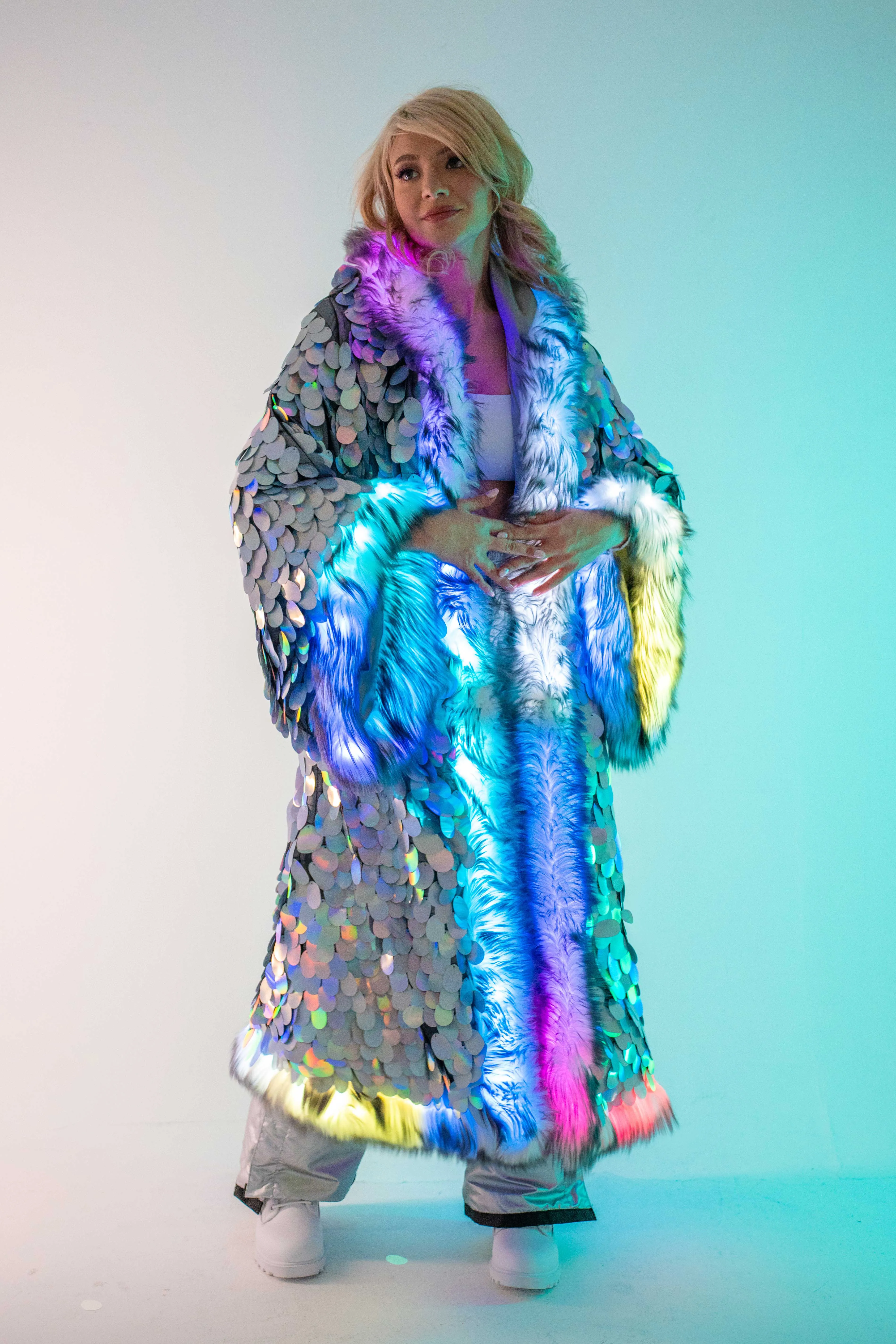 LED Big Bling Sequin Kimono in "Hologram Gray"